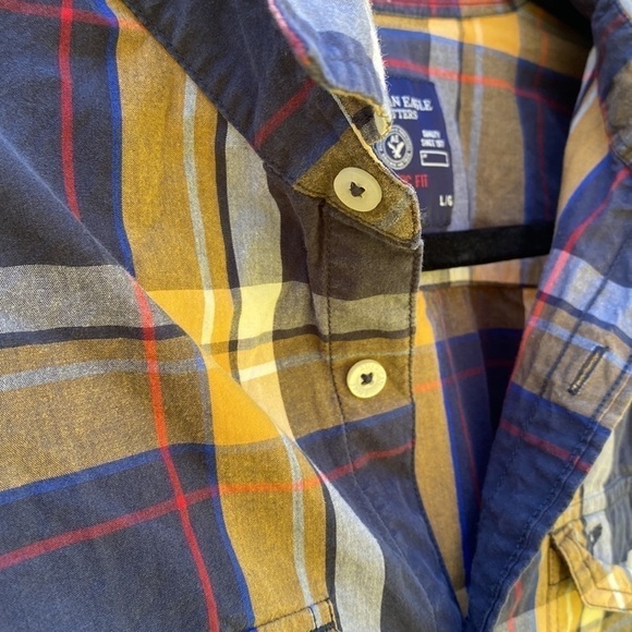AMERICAN Eagle Outfitters Athletic Fit Button Down size Large - Picture 6 of 11